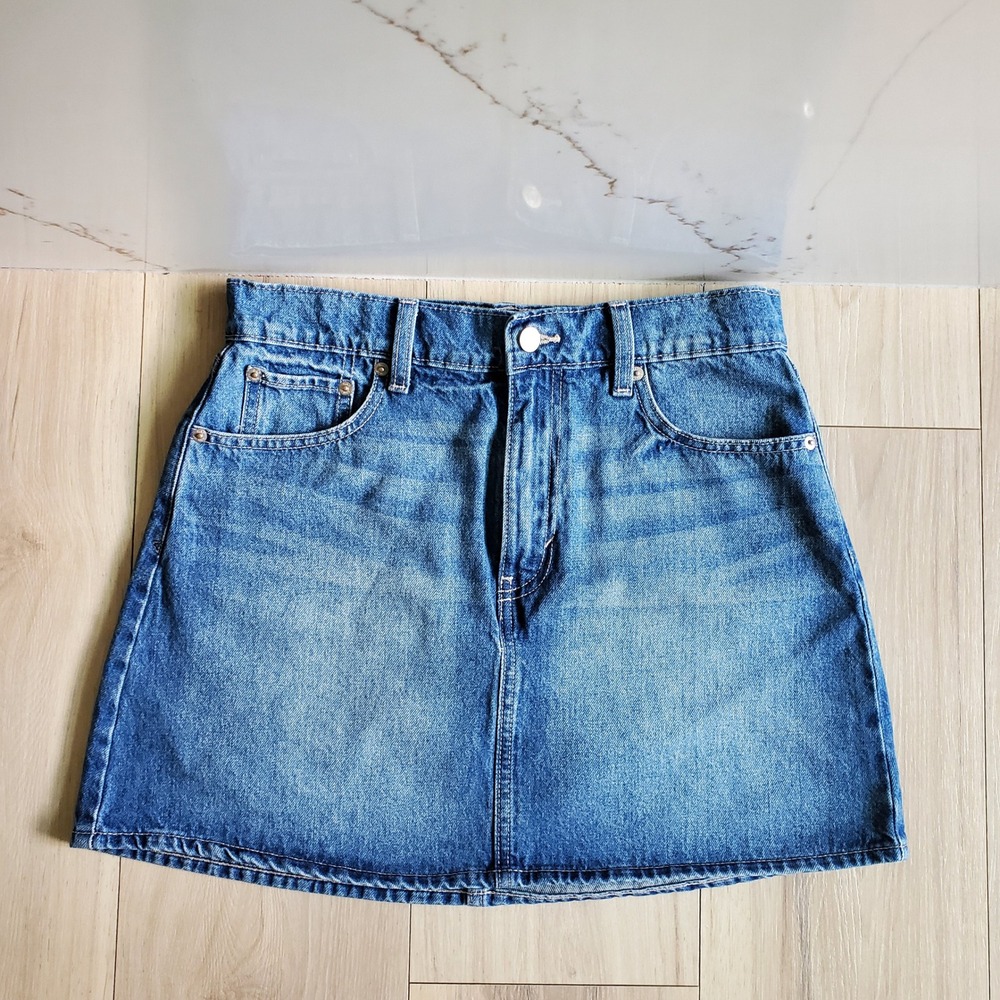 Gap Skirt Womens 8 29 Blue Medium Wash Denim Mini Casual Classic